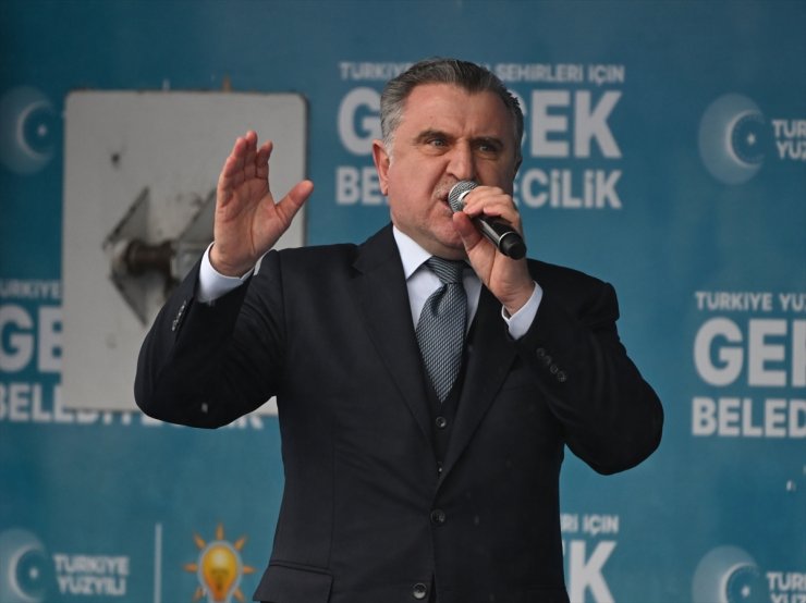 Bakanlar Bak ve Uraloğlu, AK Parti'nin Rize mitinginde konuştu