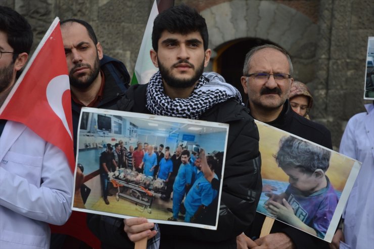 Erzurum'da hekimler ve sağlıkçılar Filistin için "sessiz yürüyüş" yaptı