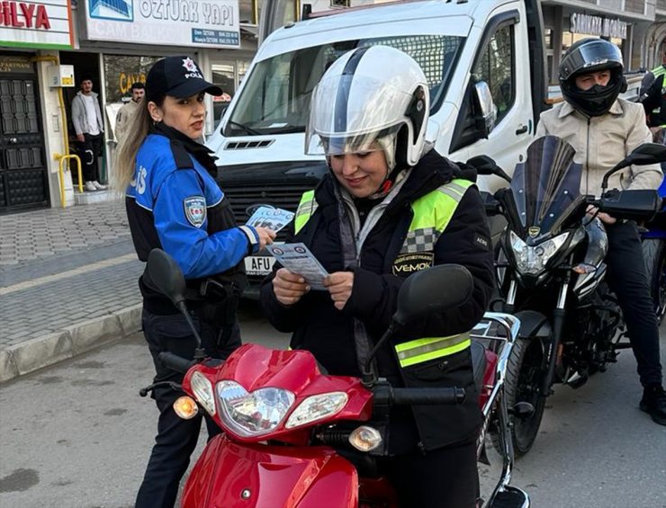 Samsun'da motosiklet sürücüleri farkındalık turu attı