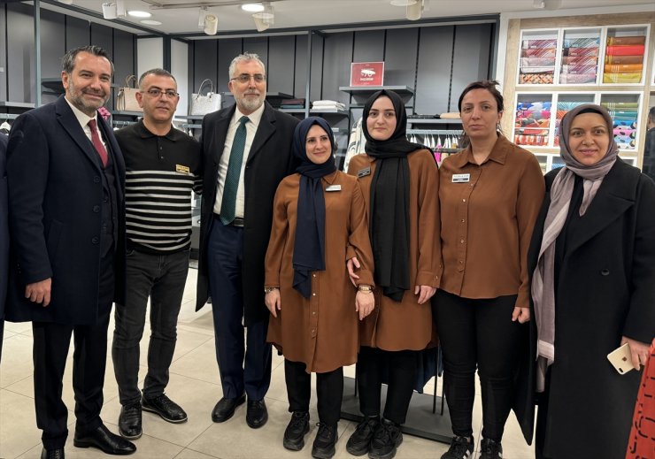 Çalışma ve Sosyal Güvenlik Bakanı Işıkhan, Elazığ'da ziyaretlerde bulundu