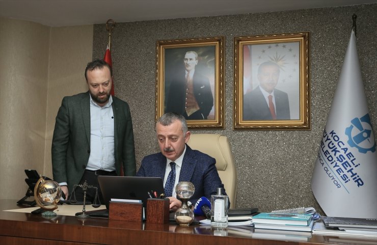 Kocaeli Büyükşehir Belediye Başkanı Büyükakın, AA'nın "Yılın Kareleri" oylamasına katıldı