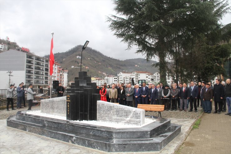 Yağlıdere'den ABD'ye göçün başlangıcını anlatan atının açılışı yapıldı