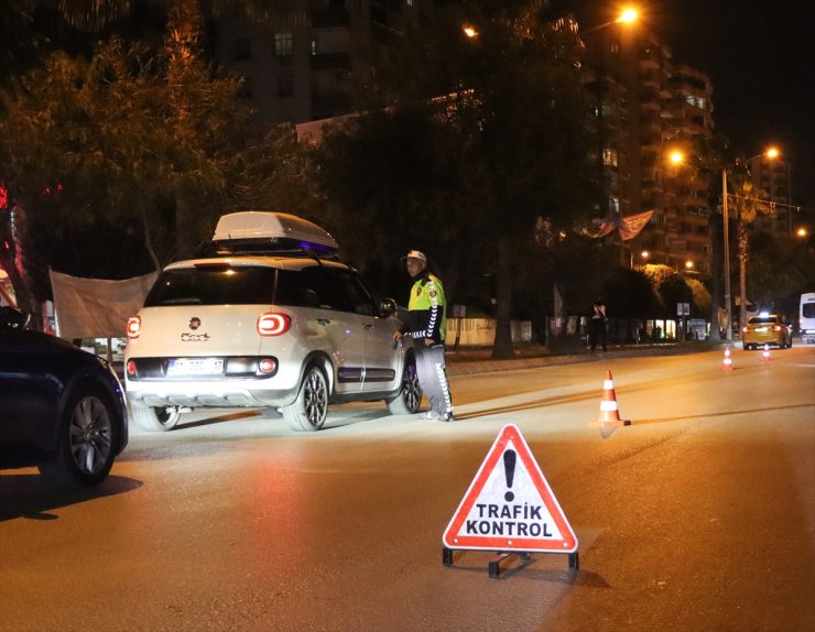 Adana'da asayiş uygulaması yapıldı