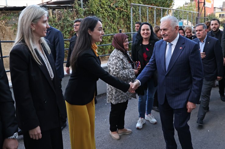 Binali Yıldırım, AK Parti Adana İl Başkanlığı ziyaretinde konuştu: