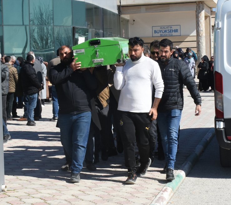 GÜNCELLEME - Ankara'da sobadan sızan gazdan zehirlenen depremzede dede ile torunu hayatını kaybetti