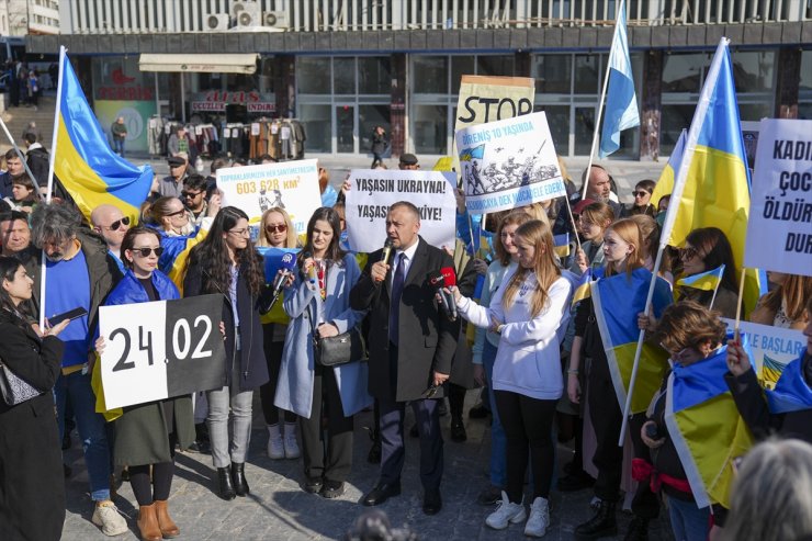 Ukrayna Derneği, Rusya-Ukrayna savaşının 2. yılında Ankara'da basın açıklaması yaptı