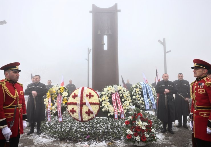 Gürcistan'ın Sovyetler Birliği tarafından işgalinin 103. yılı törenlerle anıldı