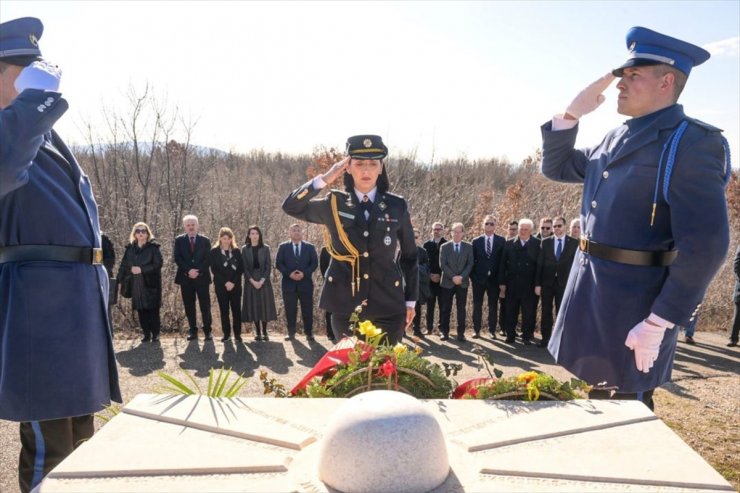 Bosna Hersek'teki uçak kazasında ölen eski Kuzey Makedonya Cumhurbaşkanı Traykovski anıldı