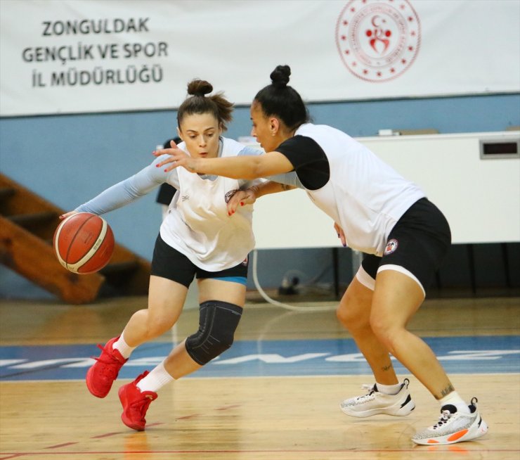 Sahasında yenilgi yüzü görmeyen Zonguldak Spor Basket 67, şampiyonluğa odaklandı