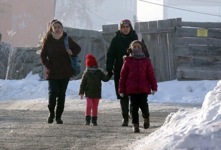 Ardahan Göle'de hava sıcaklığı ilkbaharın ilk gününde eksi 32'ye düştü