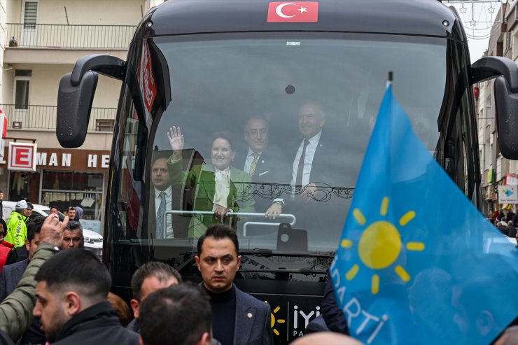 İYİ Parti Genel Başkanı Akşener, Gölbaşı'nda esnaf ziyaretinde bulundu: