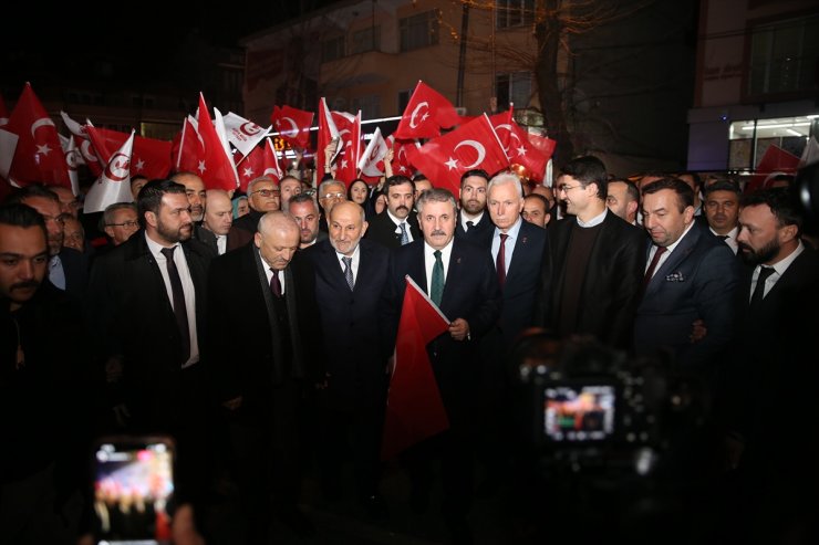 BBP Genel Başkanı Destici, Sakarya'da aday tanıtım toplantısında konuştu: