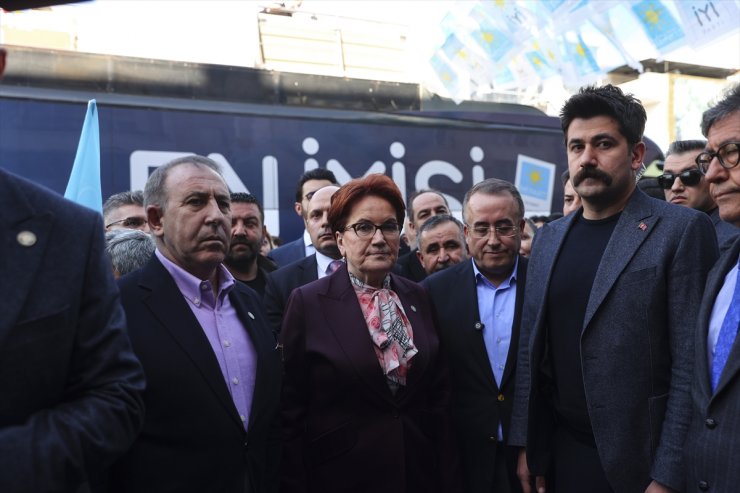 İYİ Parti Genel Başkanı Akşener, Etimesgut'ta seçim merkezi açılışına katıldı: