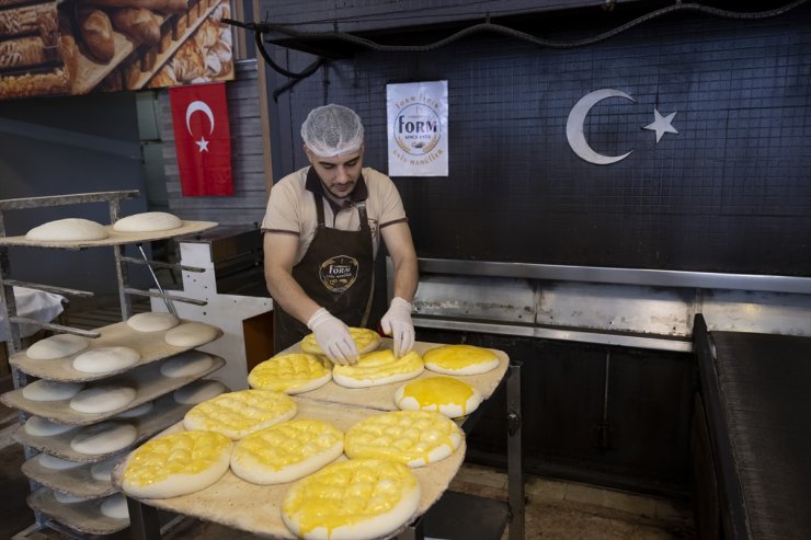 Ramazanın vazgeçilmezi pide için fırınlarda hazırlıklar tamam