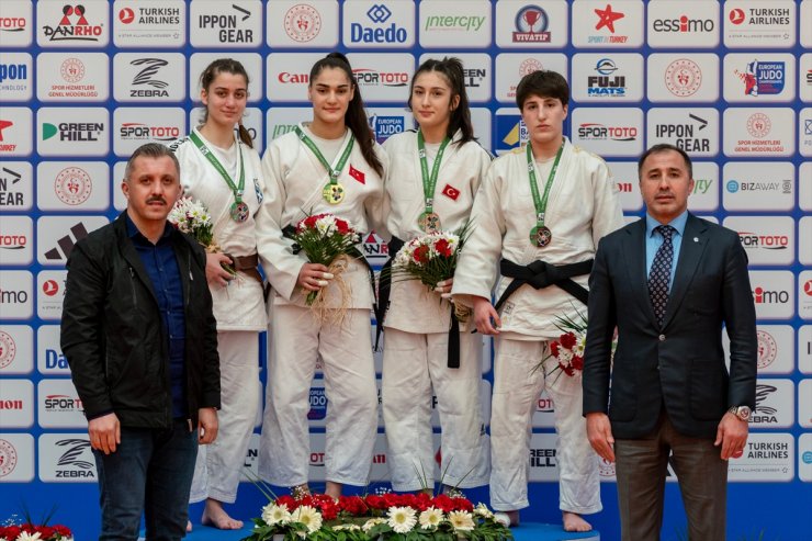 Ümitler Nazım Canca Avrupa Kupası Judo Turnuvası Antalya'da sona erdi