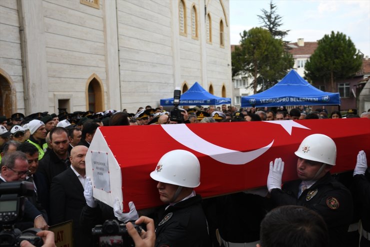 Şehit polis memuru Orhan Mutlu son yolculuğuna uğurlandı