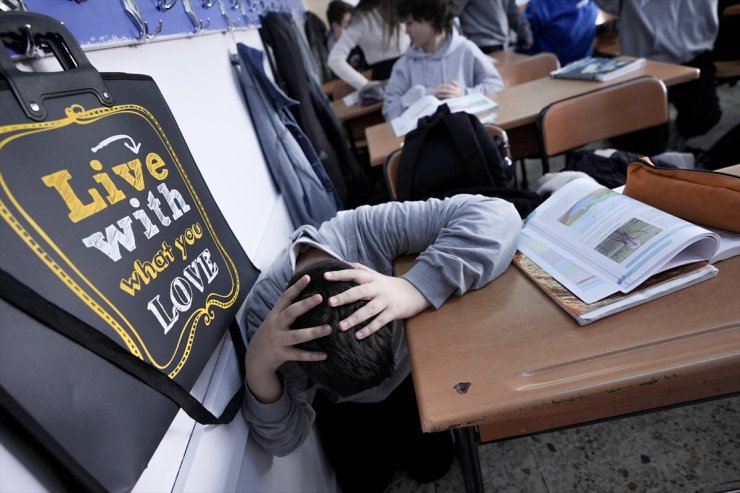 Ankara'da MEB'e bağlı okullarda deprem tatbikatı düzenlendi