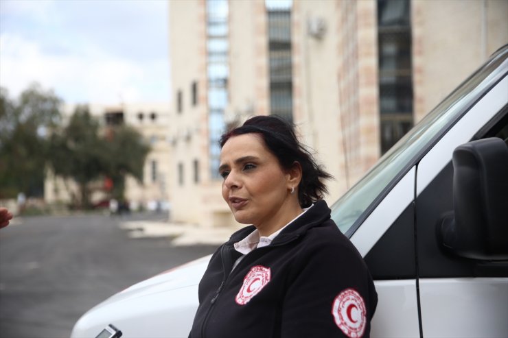 Filistin'in ilk kadın ambulans şoförü, Gazze’deki hemcinslerinin 8 Mart Dünya Kadınlar Günü'nü kutladı