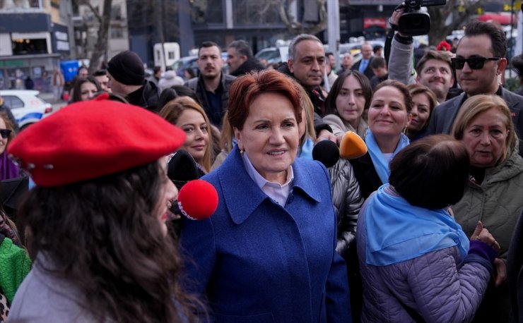 İYİ Parti Genel Başkanı Akşener, "8 Mart Dünya Kadınlar Günü'nde kadınlarla bir araya geldi