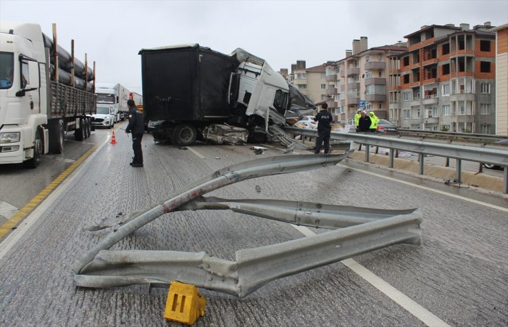 Kastamonu'daki trafik kazalarında 7 kişi yaralandı