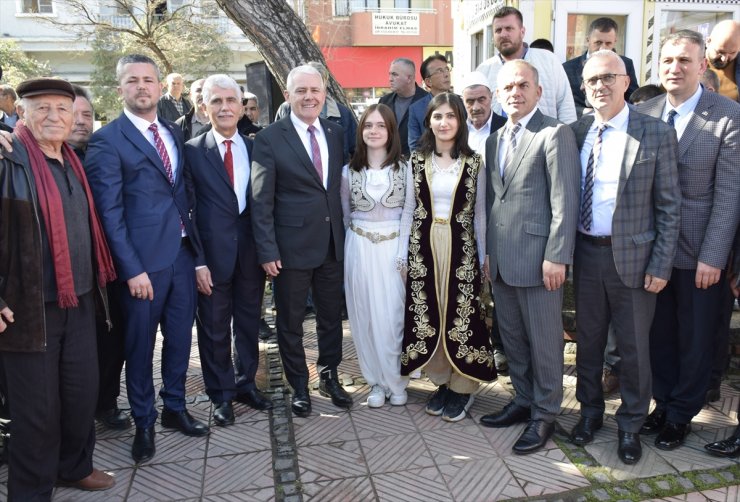 Kosova İçişleri Bakanı Xhelal Sveçla, Manisa'da park açılışına katıldı