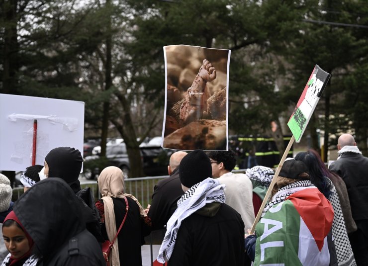 ABD'deki bir sinagogda yapılan Filistinlilere ait gayrimenkul satış toplantısı protesto edildi