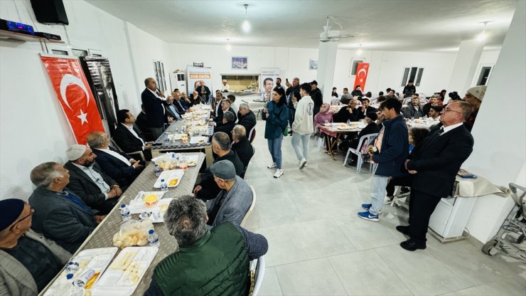 Muğla Büyükşehir Belediye Başkan adayı Ayaydın, ilk iftarı Bodrum'da yaptı