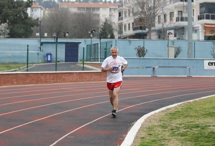 Edirne'de yarım asırdır koşan master milli atlet Avrupa Şampiyonası'nda zirveyi hedefliyor