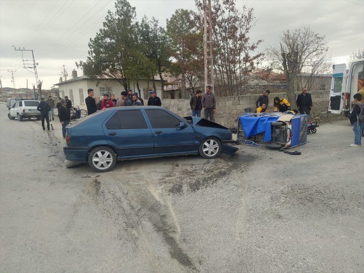 Konya'da zincirleme trafik kazasında 4 kişi yaralandı