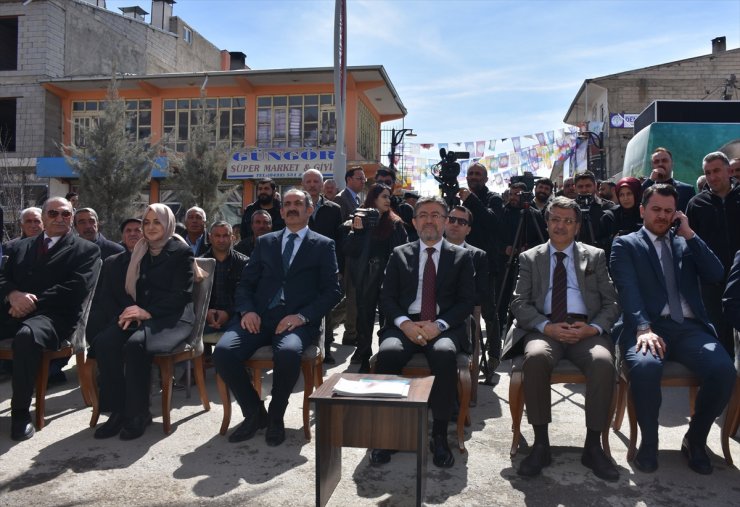 Tarım ve Orman Bakanı Yumaklı, Van'da AK Parti Seçim Korodinasyon Merkezlerini ziyaret etti: