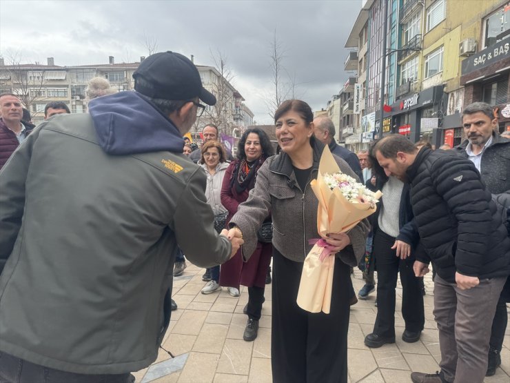 DEM Parti İBB Başkan adayı Beştaş, seçim çalışmalarını Maltepe ve Sultanbeyli'de sürdürdü