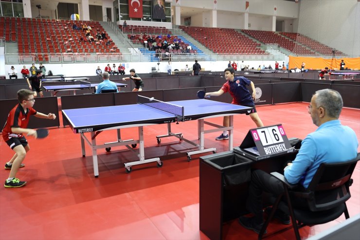 ETTU Türkiye Gençlik Serisi Açık Masa Tenisi Müsabakaları Nevşehir'de başladı