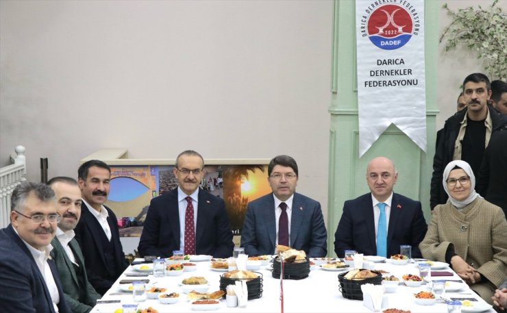Adalet Bakanı Tunç, Kocaeli'de iftar programına katıldı: