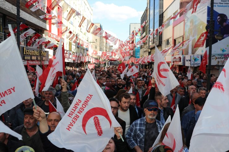 Yeniden Refah Partisi Genel Başkanı Erbakan, Karabük'te mitinge katıldı