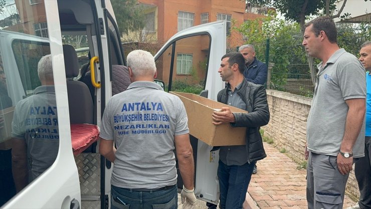 Antalya'da evde çıkan yangında 2 aylık bebek yaşamını yitirdi