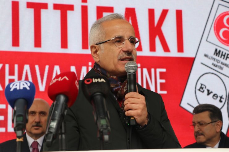 Bakan Uraloğlu, Cumhur İttifakı'nın Beşikdüzü'ndeki mitinginde konuştu: