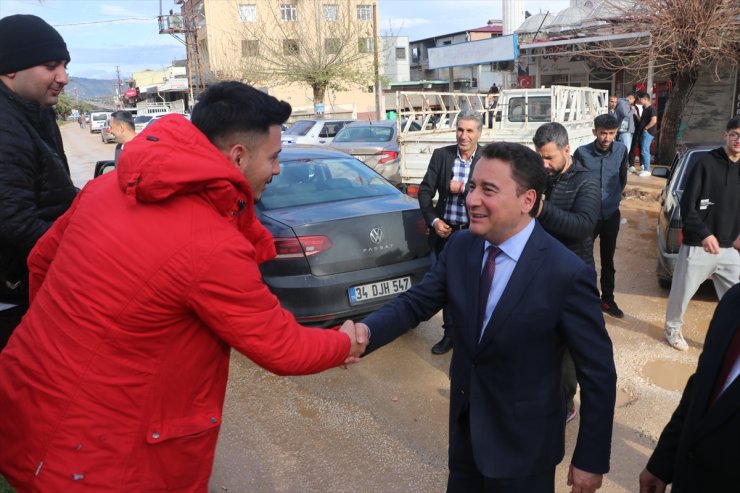 DEVA Partisi Genel Başkanı Babacan, Hatay'ın ilçelerinde ziyaretlerde bulundu