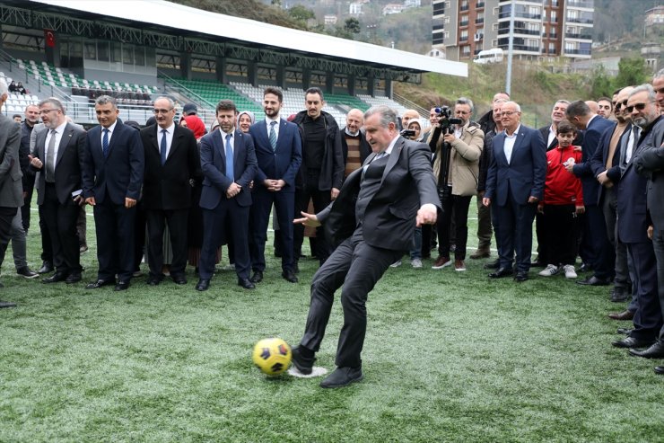 Gençlik ve Spor Bakanı Bak, Rize'de konuştu: