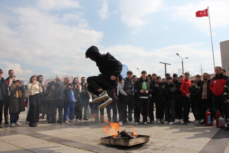 Kocaeli'de Nevruz Bayramı kutlandı