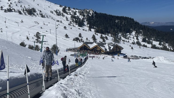 Kartalkaya Kayak Merkezi sezonu kapattı