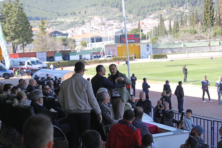 Muğla'da amatör maç sırasında protokolde arbede ve kavga