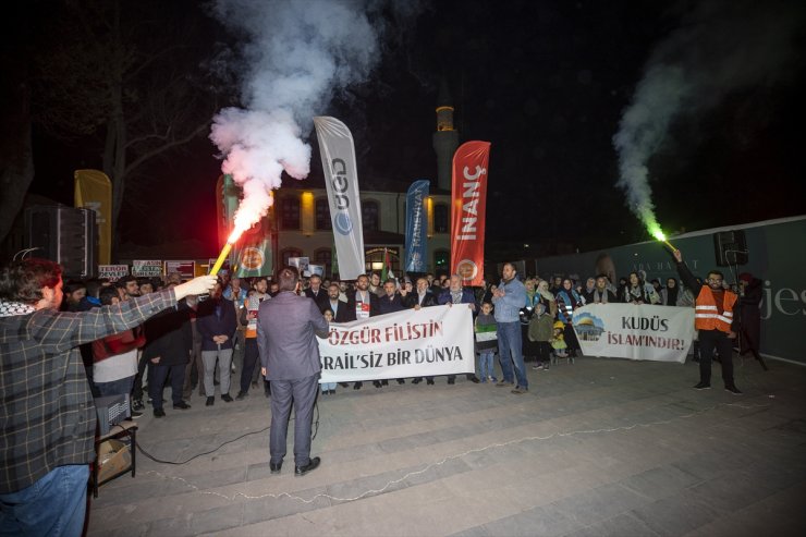 İsrail'in Gazze'de hastanelere yönelik saldırıları Sakarya'da protesto edildi