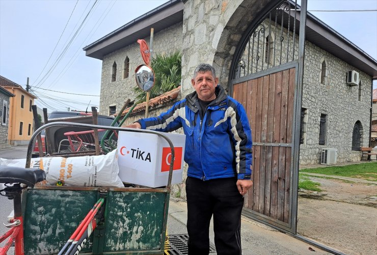 TİKA'dan Karadağ'a gıda yardımı