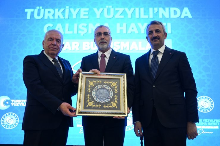 Çalışma ve Sosyal Güvenlik Bakanı Işıkhan Edirne'de iftar programında konuştu: