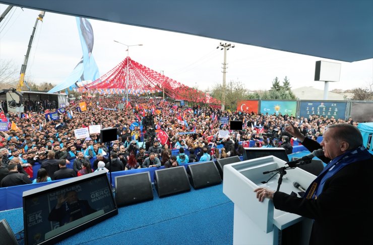 Cumhurbaşkanı Yardımcısı Yılmaz, partisinin Diyarbakır mitinginde konuştu: