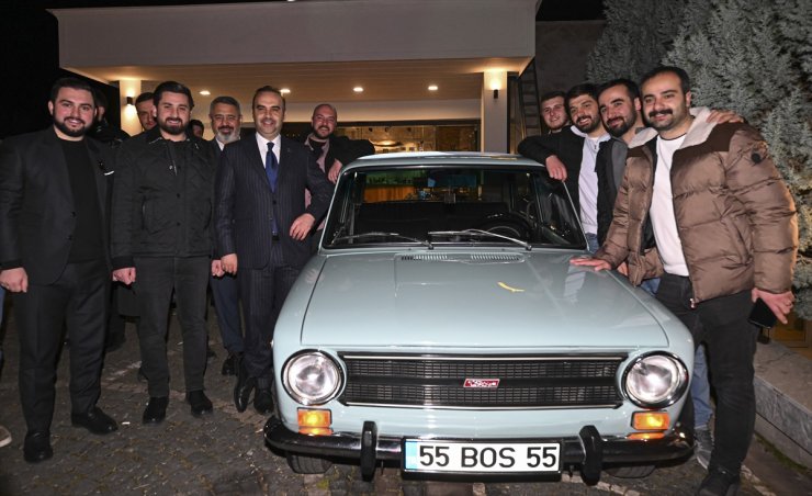 Sanayi ve Teknoloji Bakanı Kacır, gençlerle sahurda bir araya geldi: