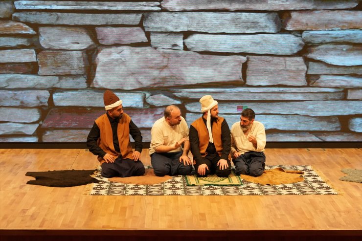 Dünya Tiyatro Günü, Bağcılar'da "Ziyafet Sofrası" oyunuyla kutlandı