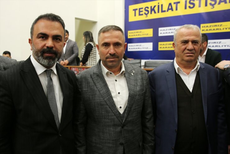 Bitlis'te Saadet Partisi'nin Gölbaşı Belde Belediye Başkan adayı Baysan, AK Parti'ye katıldı