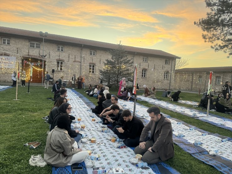 İstanbul Sabahattin Zaim Üniversitesinde "Farkındalık İftarı" yapıldı