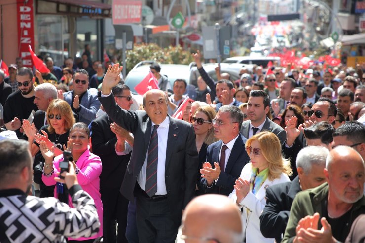 Muğla Büyükşehir Belediye Başkan adayı Ayaydın, Yatağan'da mitingde konuştu: